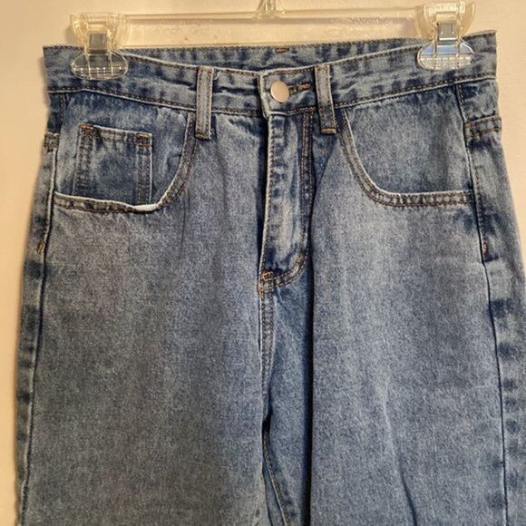 EUC JEANS - Picture 2 of 12